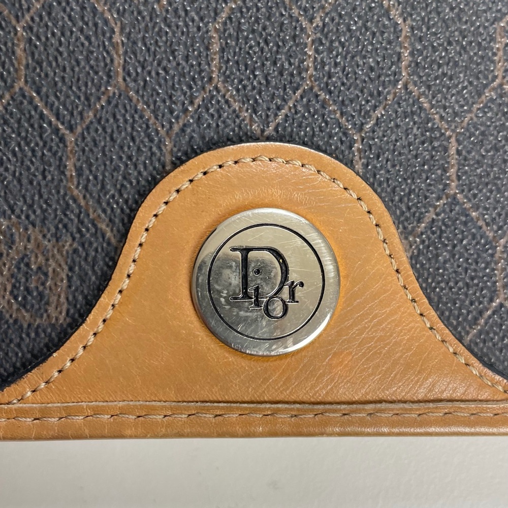 Dior Honeycomb Shoulder Bag - Picture 3 of 11